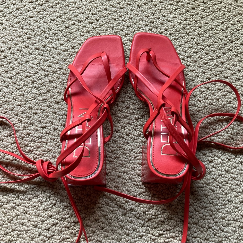 New Deltan Sandals Size 5.5